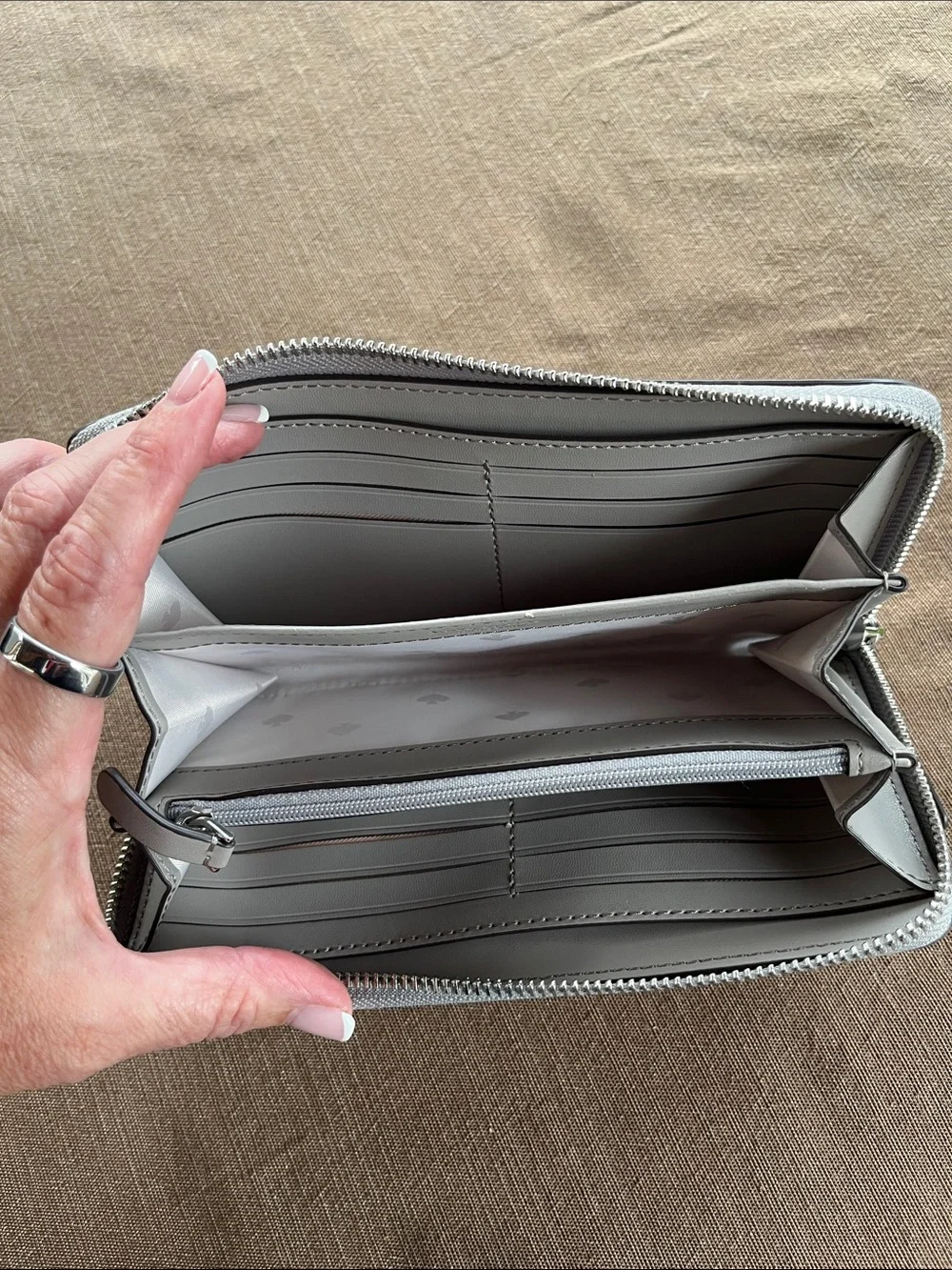 kate spade White Pebbled Leather Zip Wallet